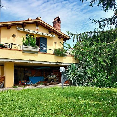 Casa Vacanze - La Ginestra Джинестра Экстерьер фото